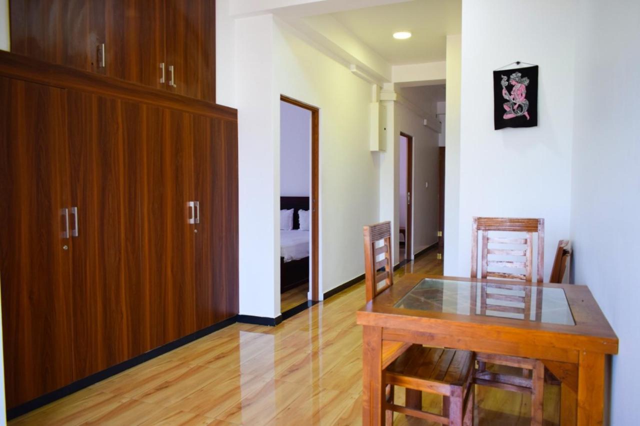 Holiday Villa 亭可马里 外观 照片