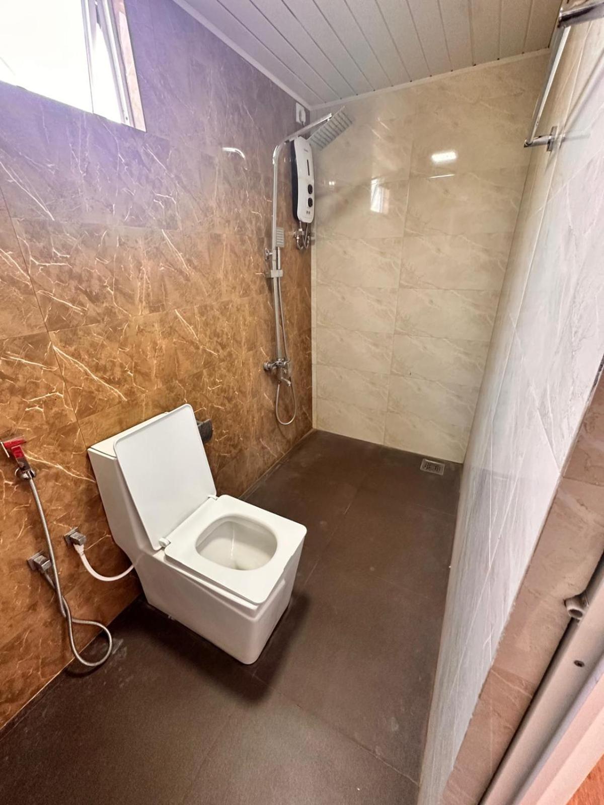 Holiday Villa 亭可马里 外观 照片