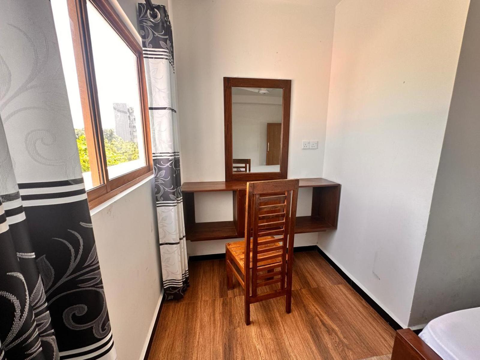 Holiday Villa 亭可马里 外观 照片