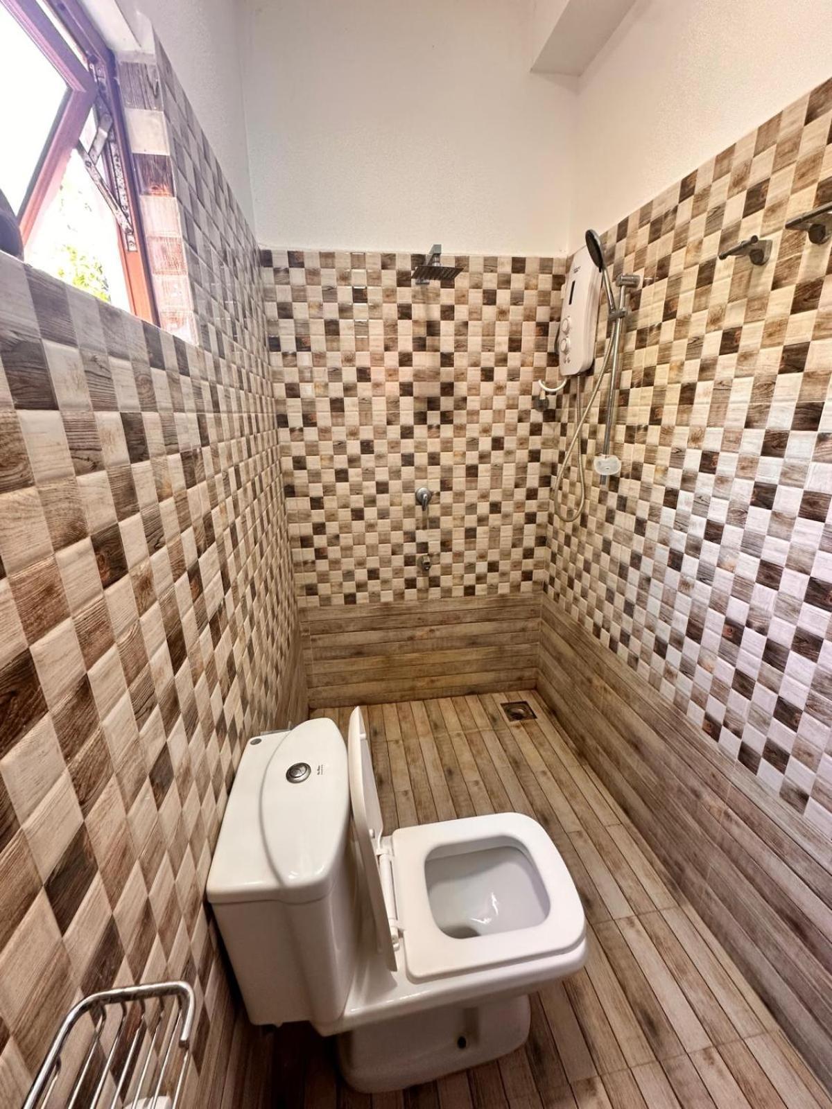 Holiday Villa 亭可马里 外观 照片