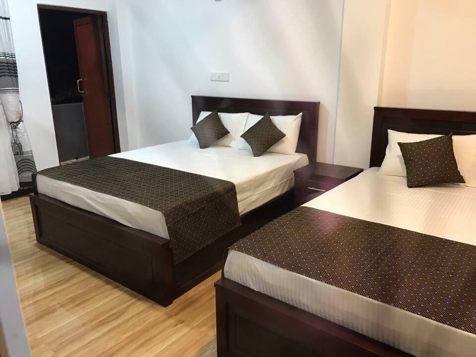 Holiday Villa 亭可马里 外观 照片